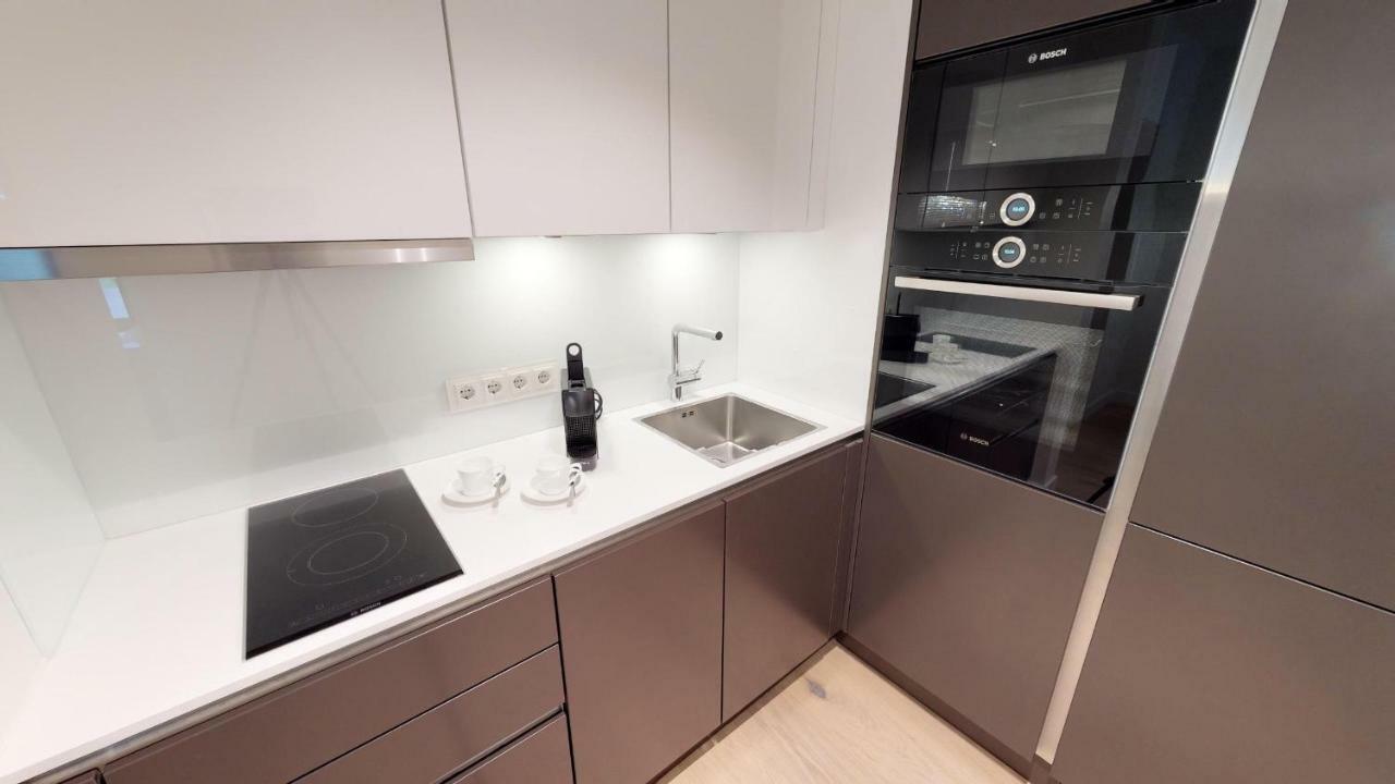 Apartment White Pearl 0.10 *